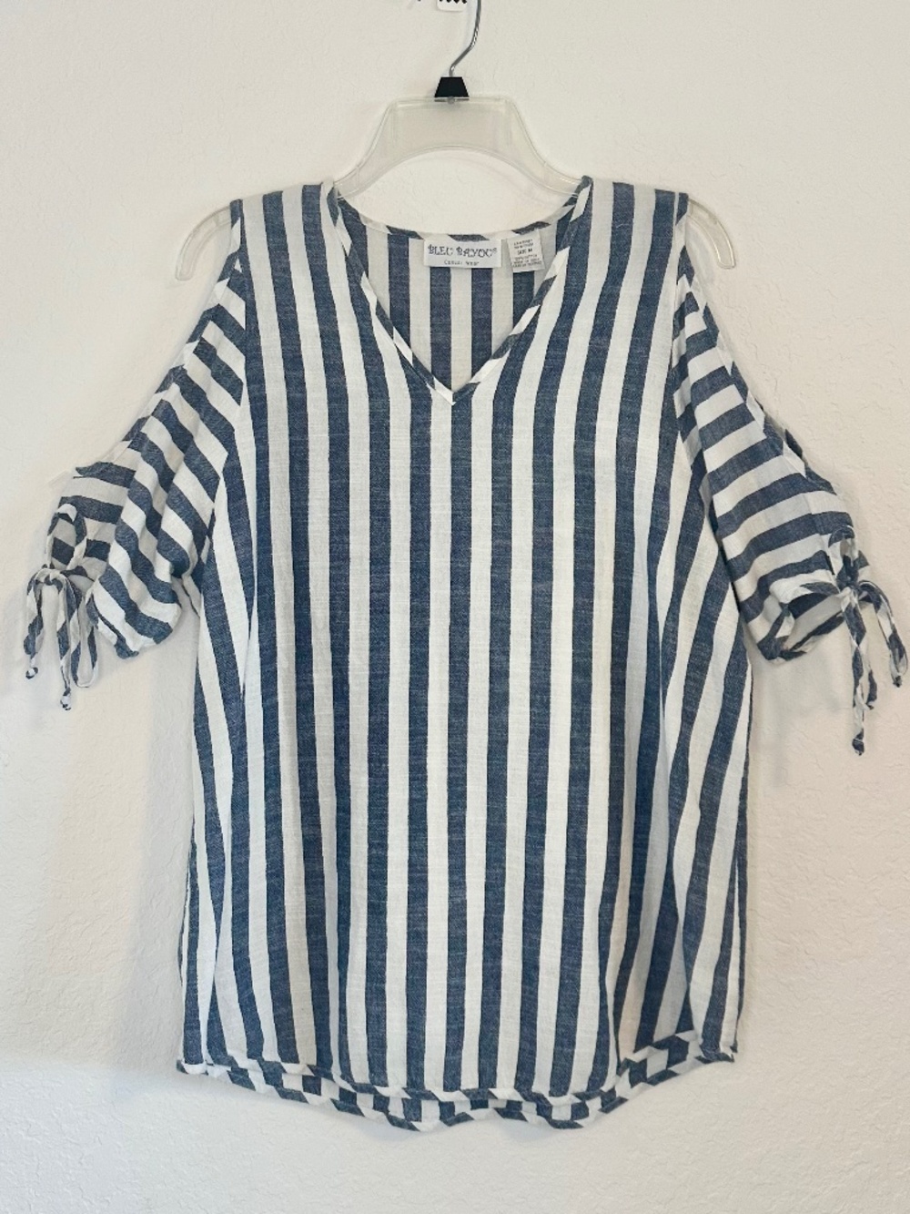 Karen Kane Bleu Bayou Cold Shoulder Tie Sleeve Top, Size M